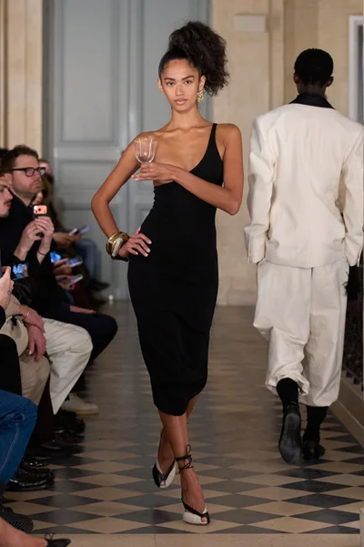Look 71